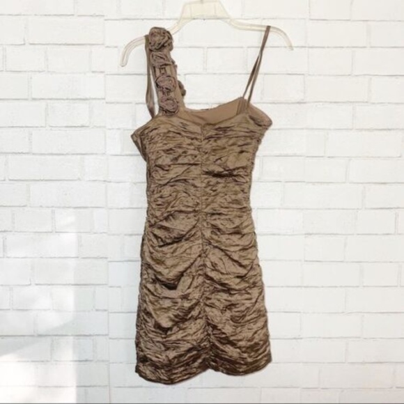 BCBG Maxizara Fatigue Brown Copper Evangeline - Picture 8 of 13